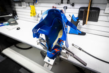 Load image into Gallery viewer, WC BOOT FITTING SPREADER