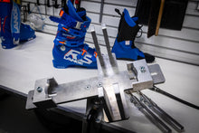 Load image into Gallery viewer, WC BOOT FITTING SPREADER